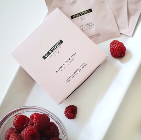 Balenie 3 jednorazových lubrikačných gélov Raspberry