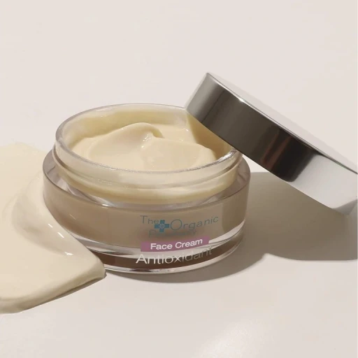 812-3_the-organic-pharmacy-antioxidant-face-cream-aurio3