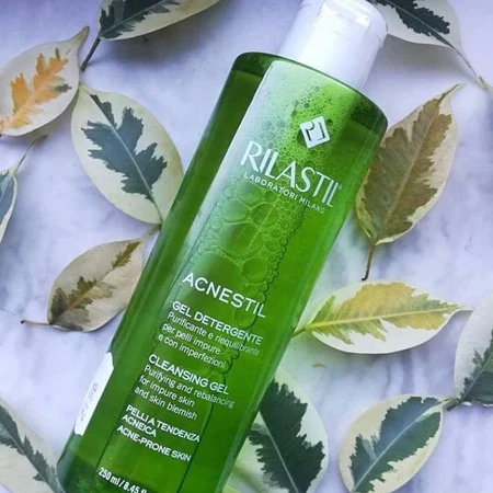 Acnestil Čistiaci gél Čistiaci gél na problematickú pleť 400 ml