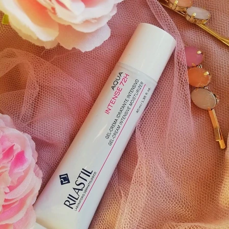 Aqua Intense 72H Gel-Cream Intensive hydratačný gélový krém