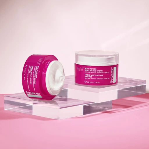 Multi-Action_Restorative_Cream_50ml_lifestyle